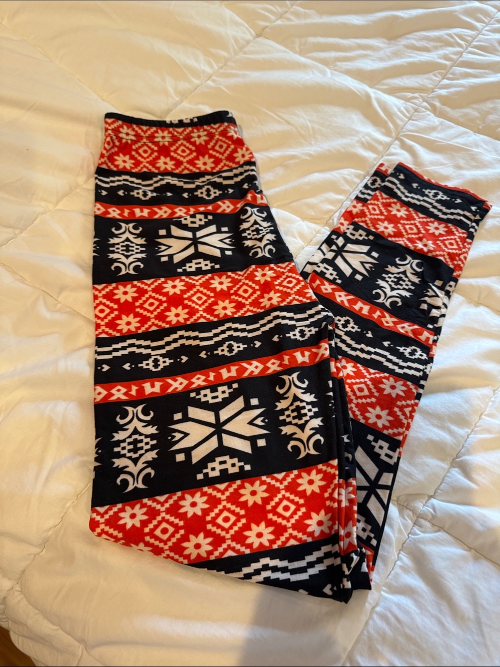 Adult Red & Black Holiday Snowflake Leggings